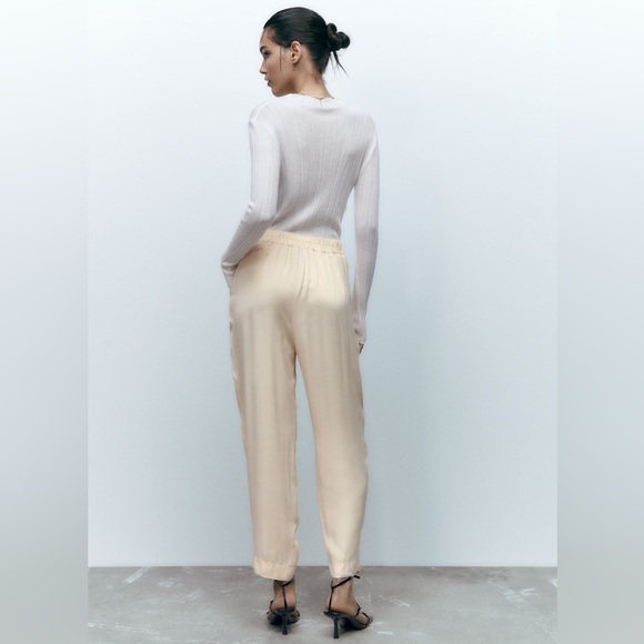 23-NWOT Zara cream satin joggers - Picture 3 of 3